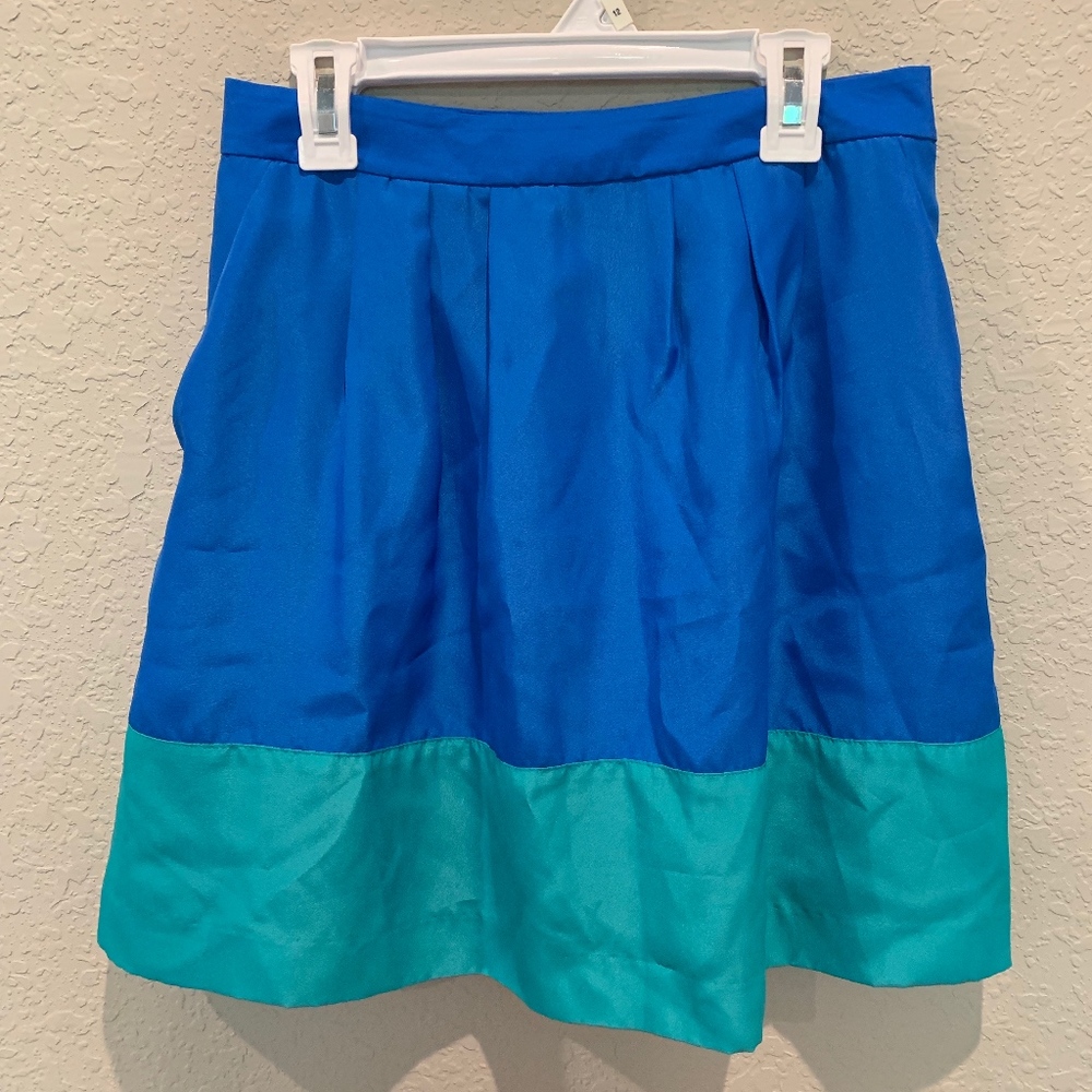J. Crew skirt WITH POCKETS